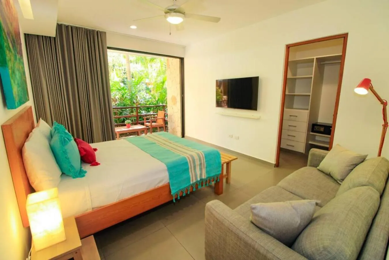 Great 2Br Home Downtown With Pool Bbq Gym Kids Area Playa del Carmen
